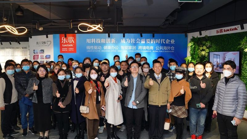 服装直播选品对比测评
